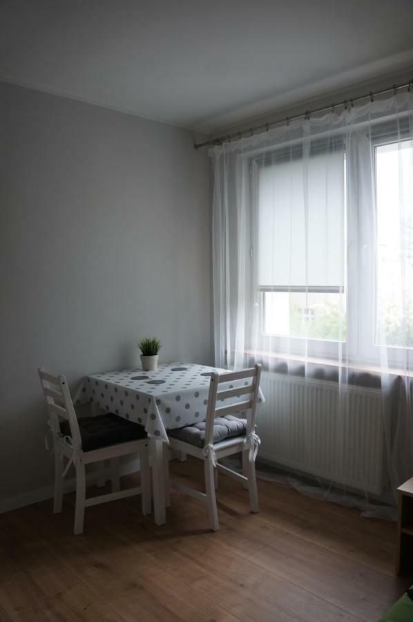 Apartamenty Z Klimatem Poznań Buitenkant foto